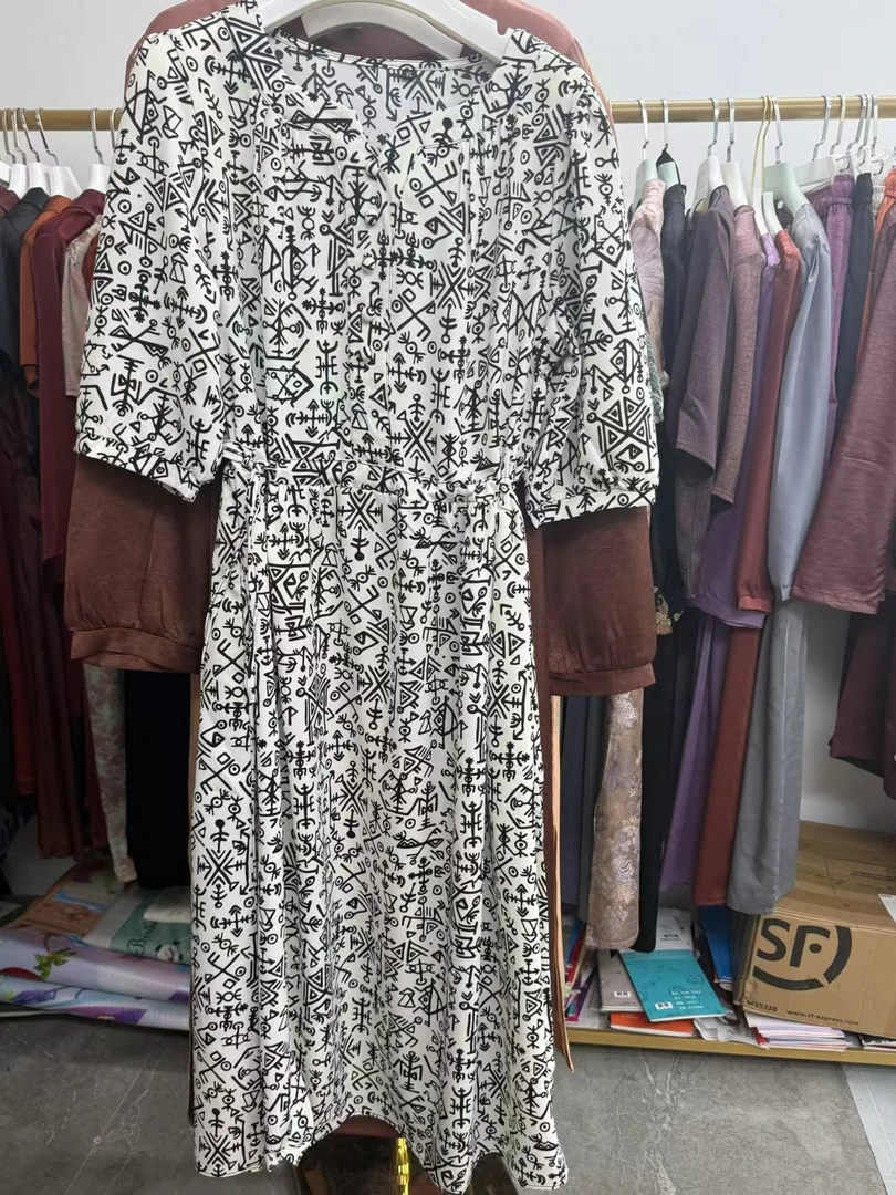 213碎花气质时尚百搭长款夏季设计师连衣裙