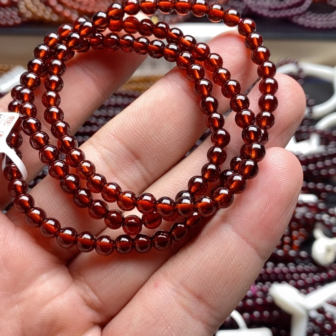 s***赫未镶嵌手链石榴石4.8mm