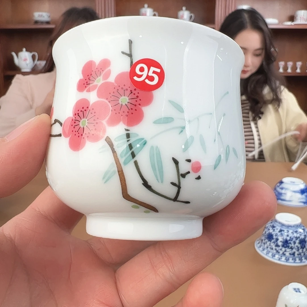 瓷翠竹红梅福通杯口变形