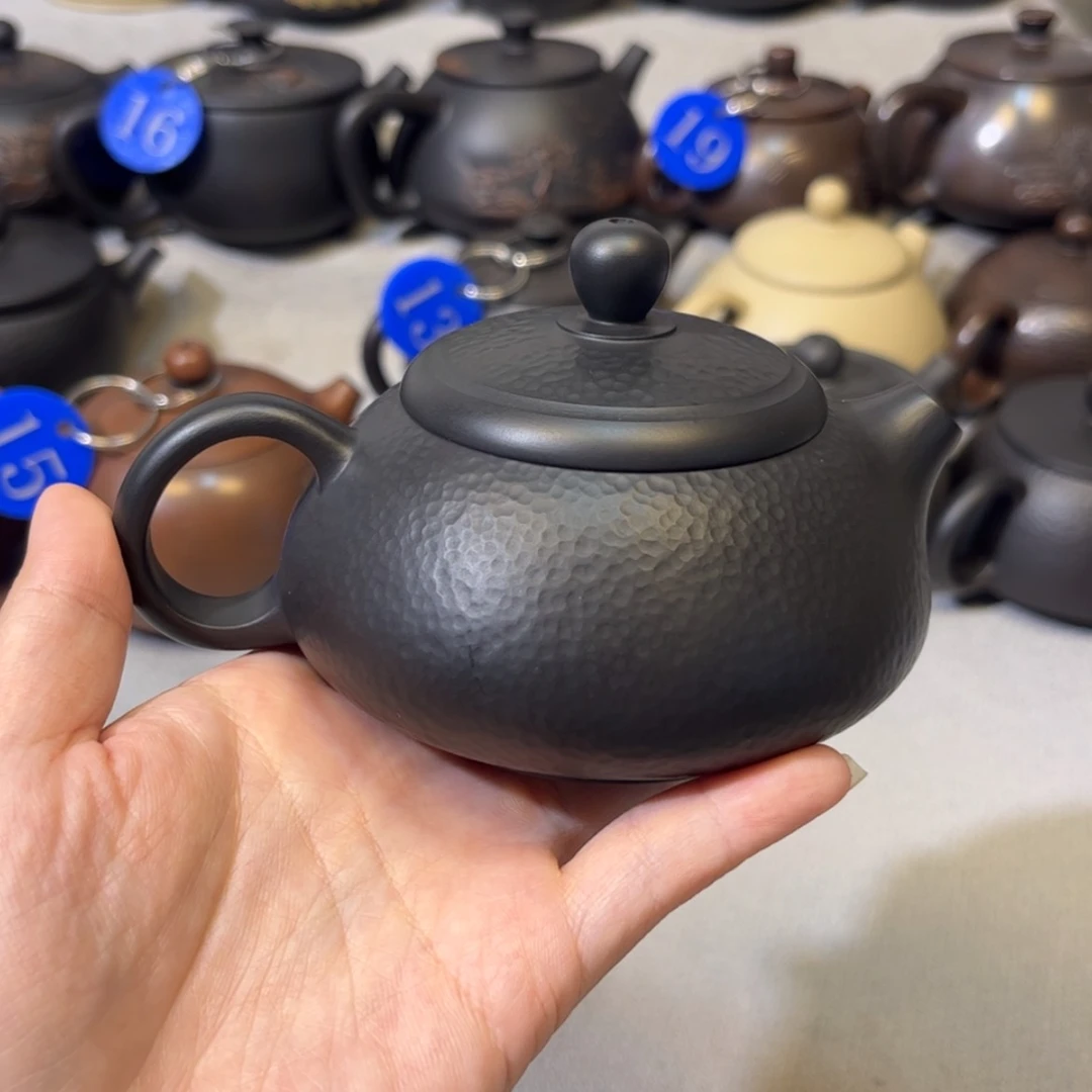 【闪购商品】红泥 锤纹壶 容量 180c c