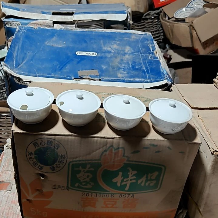 摆件陶瓷盘子碗啥都有