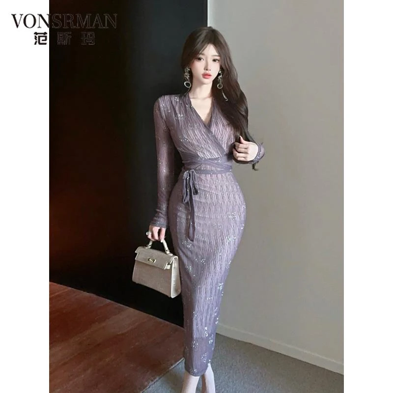 设计感法式性感V领长袖连衣裙2025秋冬季新款修身显瘦气质包臀裙v