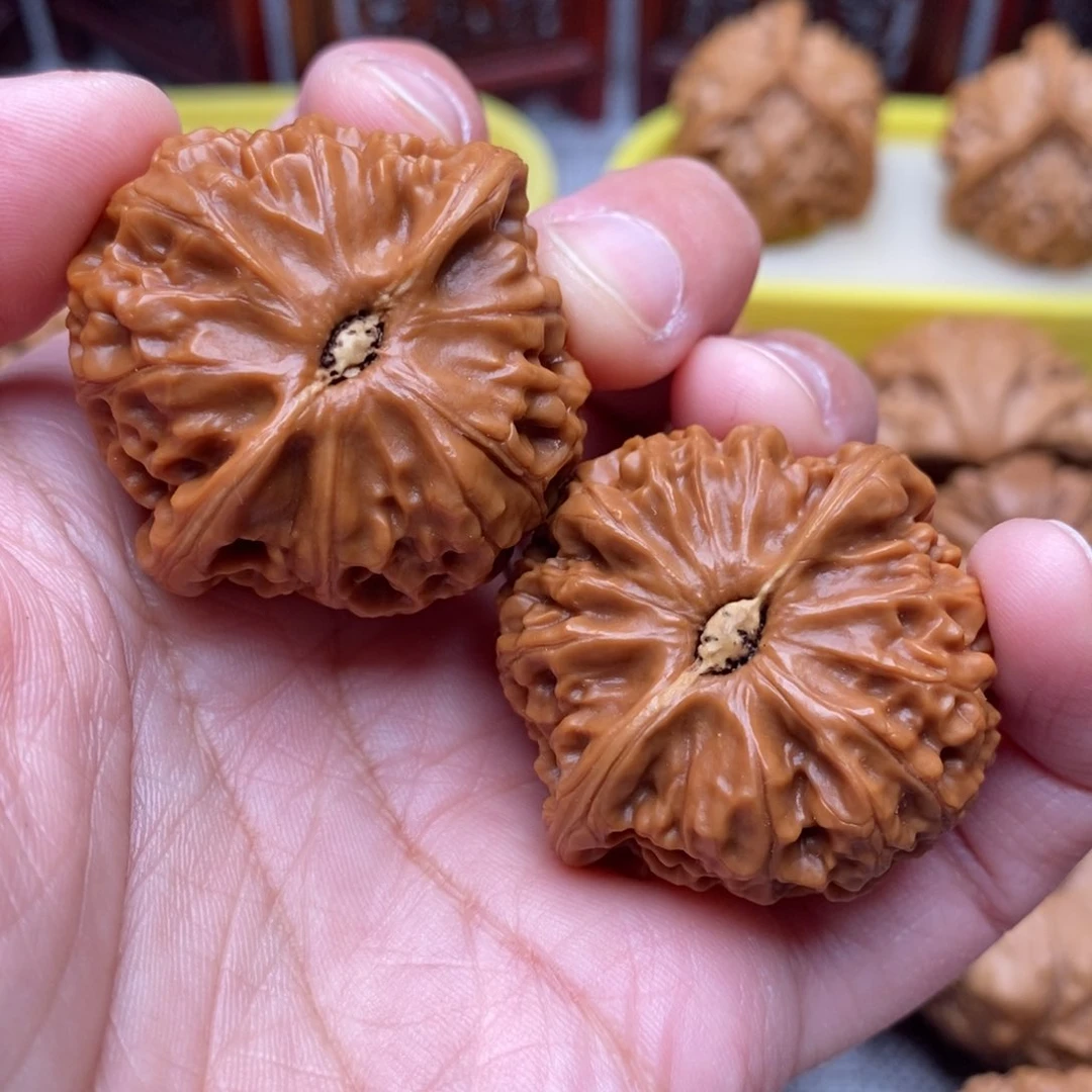 文玩核桃把件肉球宫灯精品37.8尺