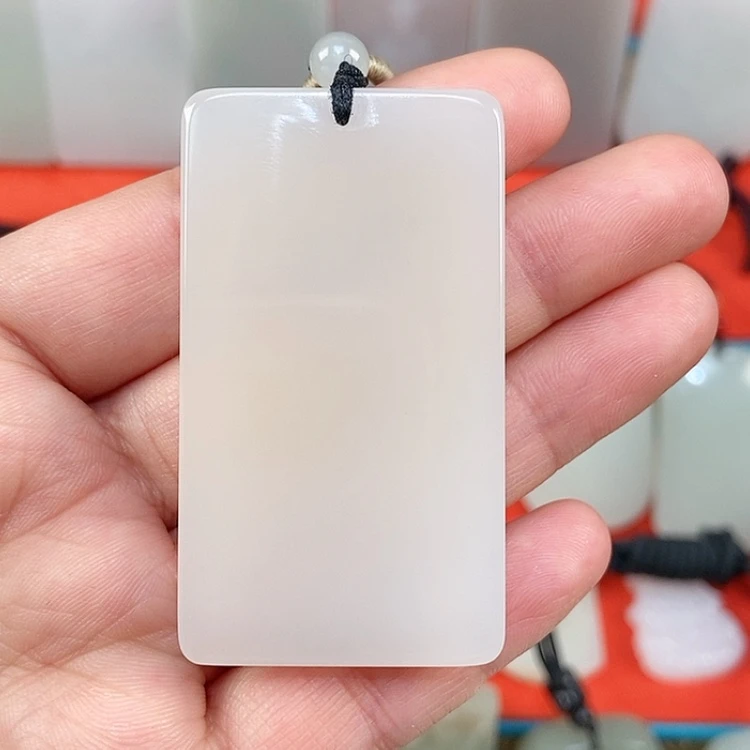 【闪购商品】颈饰未镶嵌和田玉