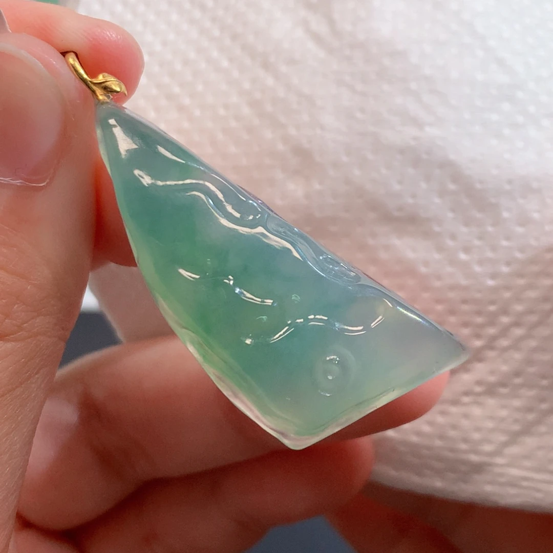 翡翠未镶嵌吊坠(不含链)463