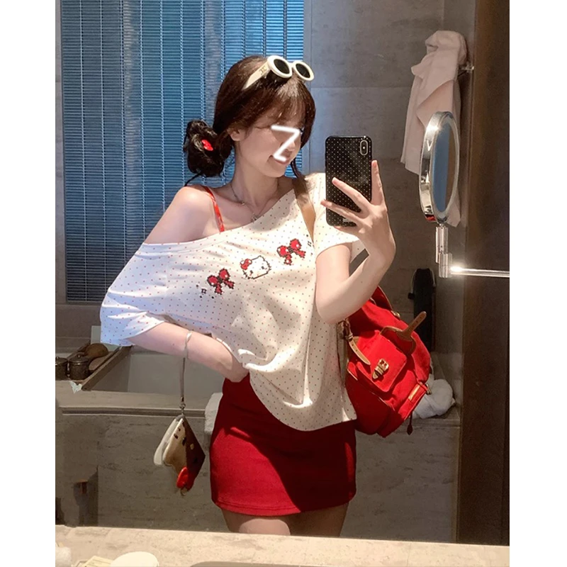 VS wrnot奶喵啵啵套装 斜肩波点刺绣短袖T恤女红色包臀裙两件套