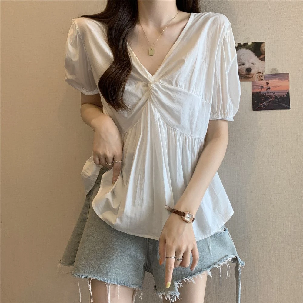 大码女装遮肚子泡泡袖V领短袖衬衫女夏季胖妹妹显瘦遮肉雪纺上衣