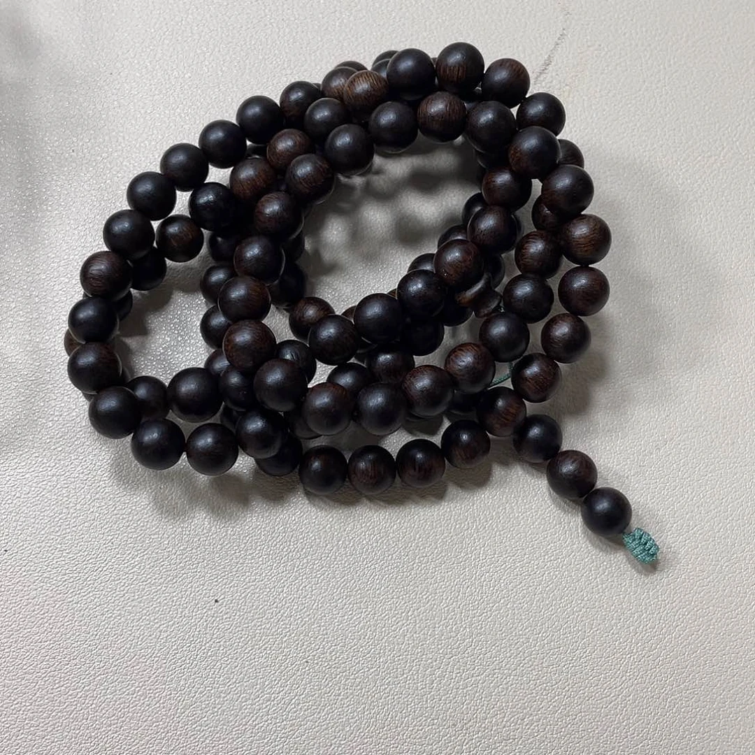 吾***心沉香手串富森红土0.8