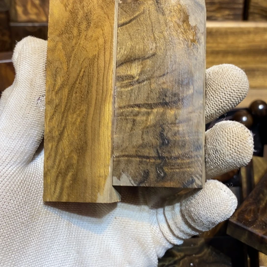 阴沉木巨**熊阴沉金丝楠木边角料