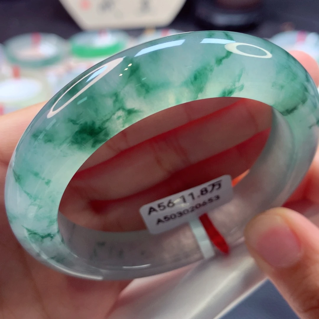 翡翠手镯未镶嵌5翡翠手镯99