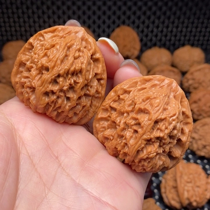 吊坠文玩核桃8南疆石44.5