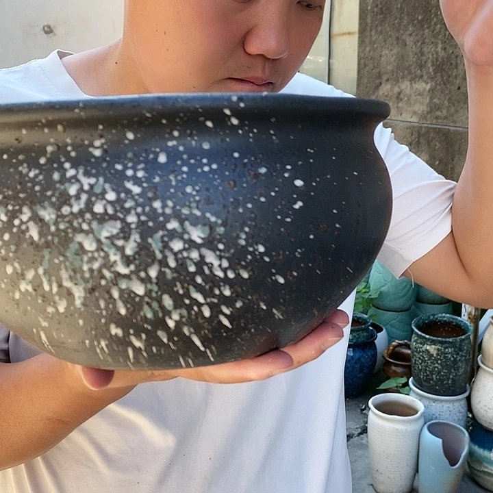 紫砂花盆口25高13瑕疵