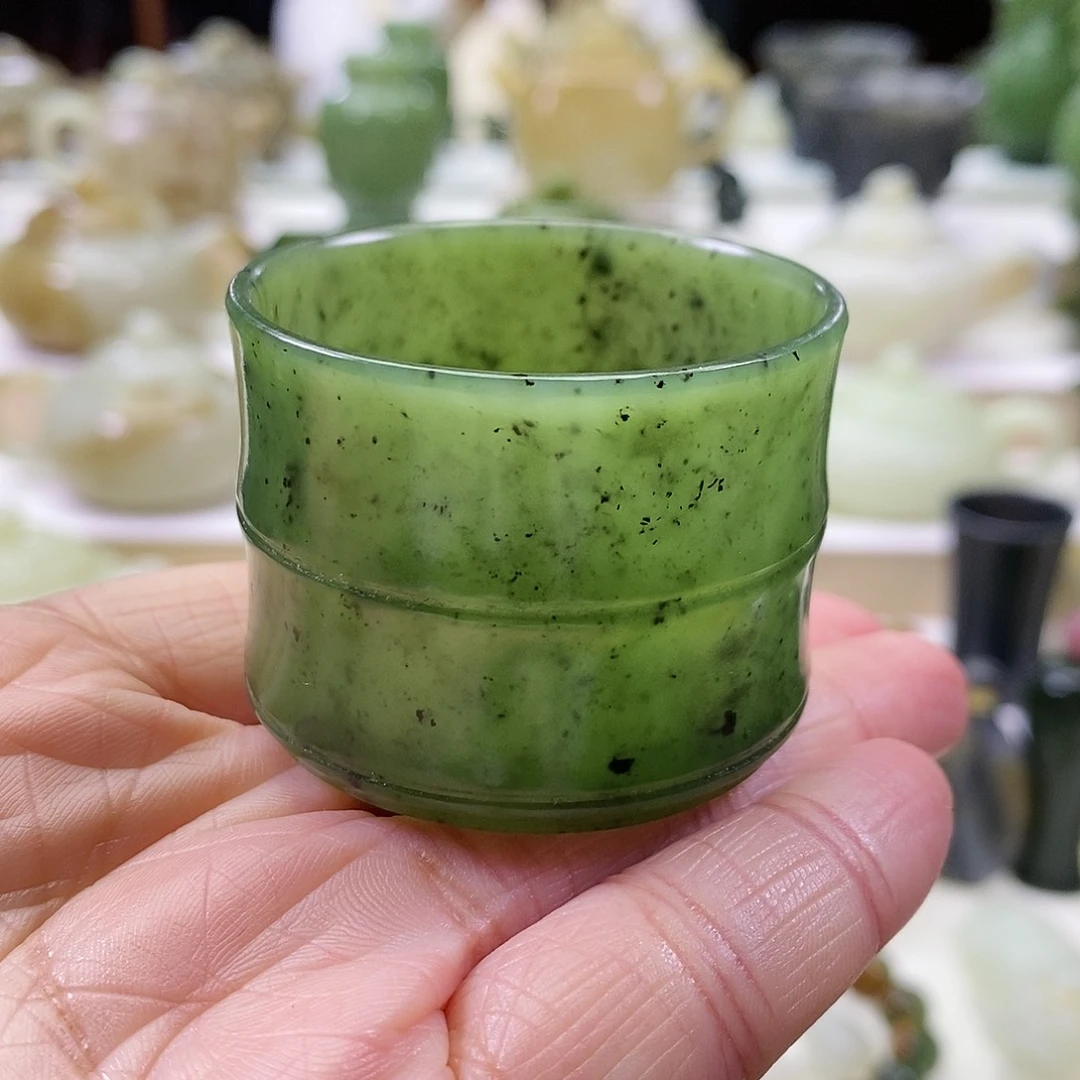 和田玉茶杯未镶嵌