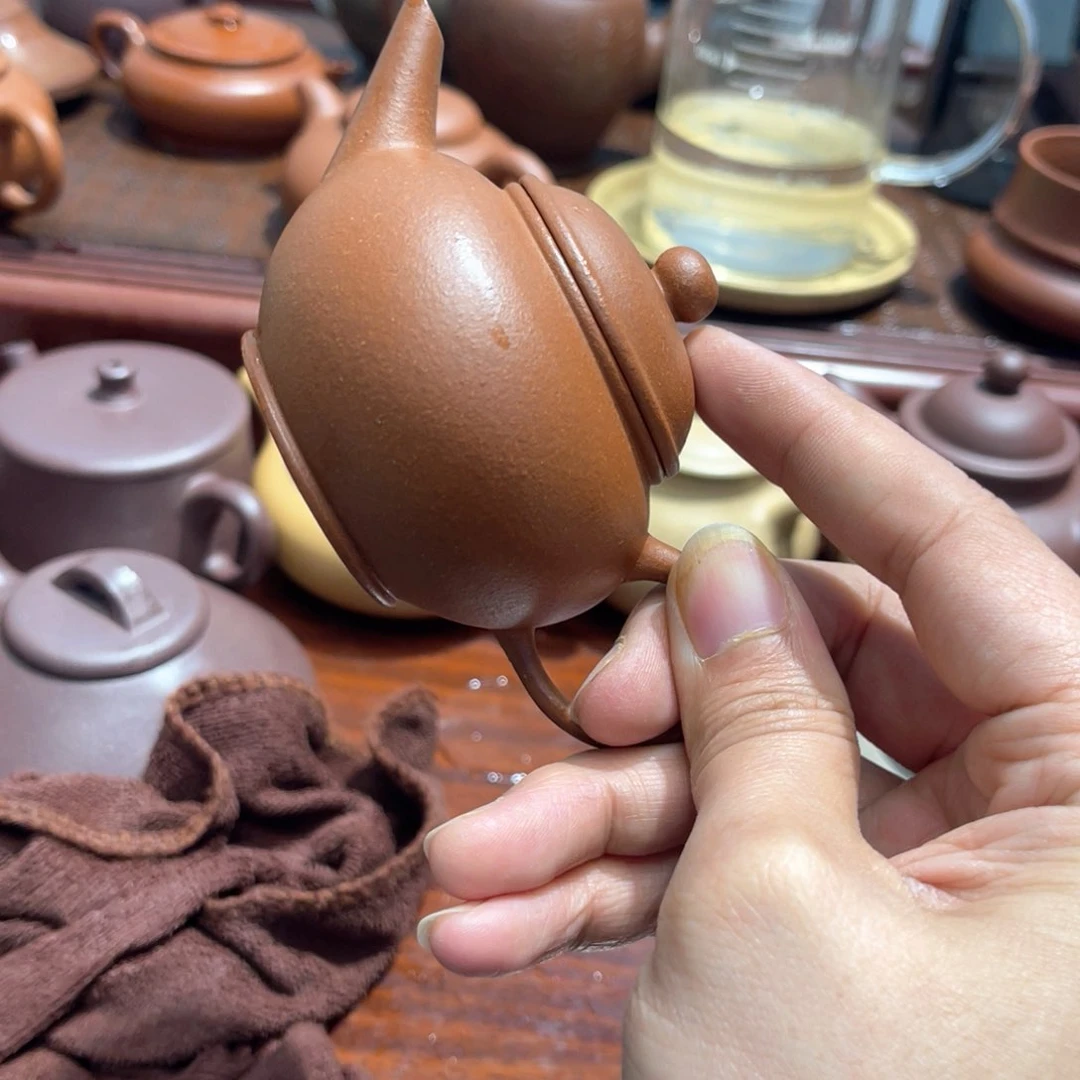 紫砂茶壶{*哈哈哈哈哈