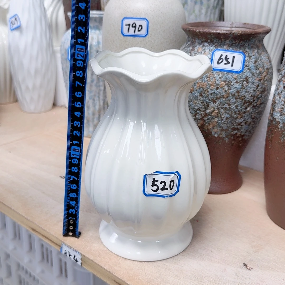 520号陶瓷高20厘米一个