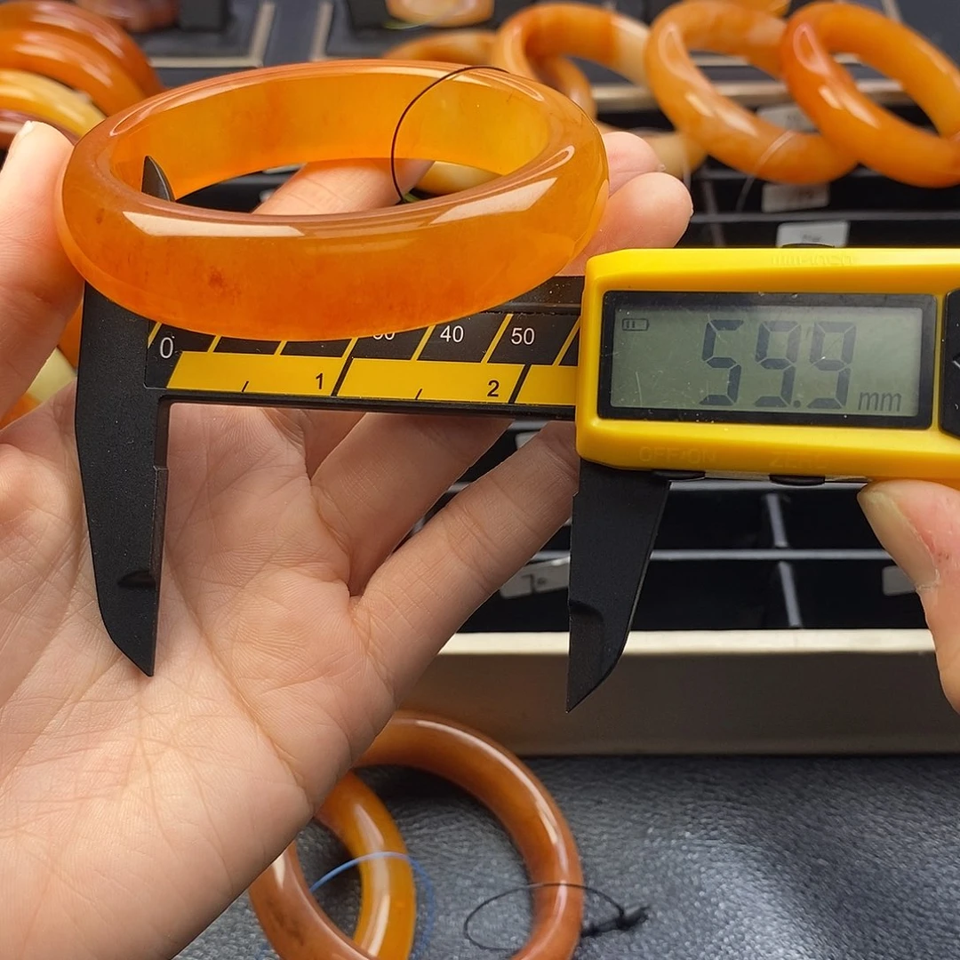 50号高冰底绝绝子捡漏