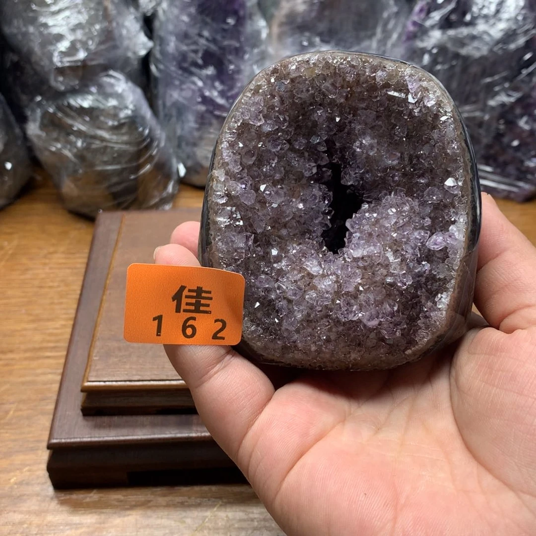 水晶大型摆件（非配饰）未镶嵌
