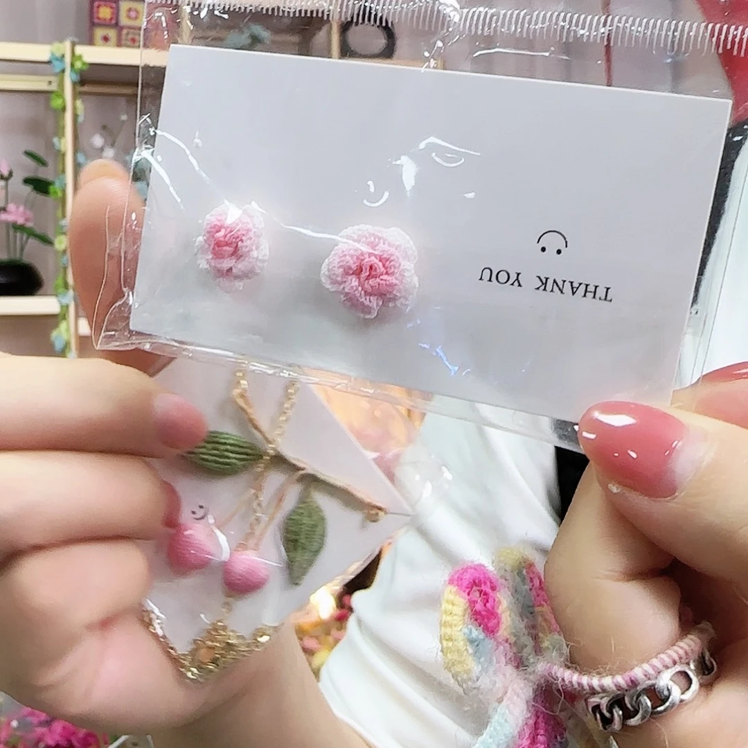 纯手工钩织手工钩织设计耳钉