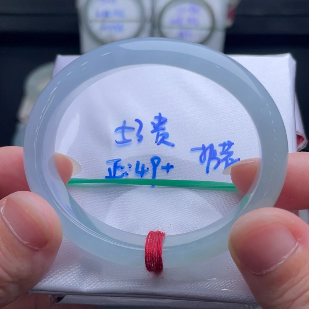 翡翠未镶嵌手镯翡翠手镯5
