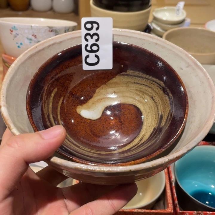 在***上工艺美术品陶瓷艺术