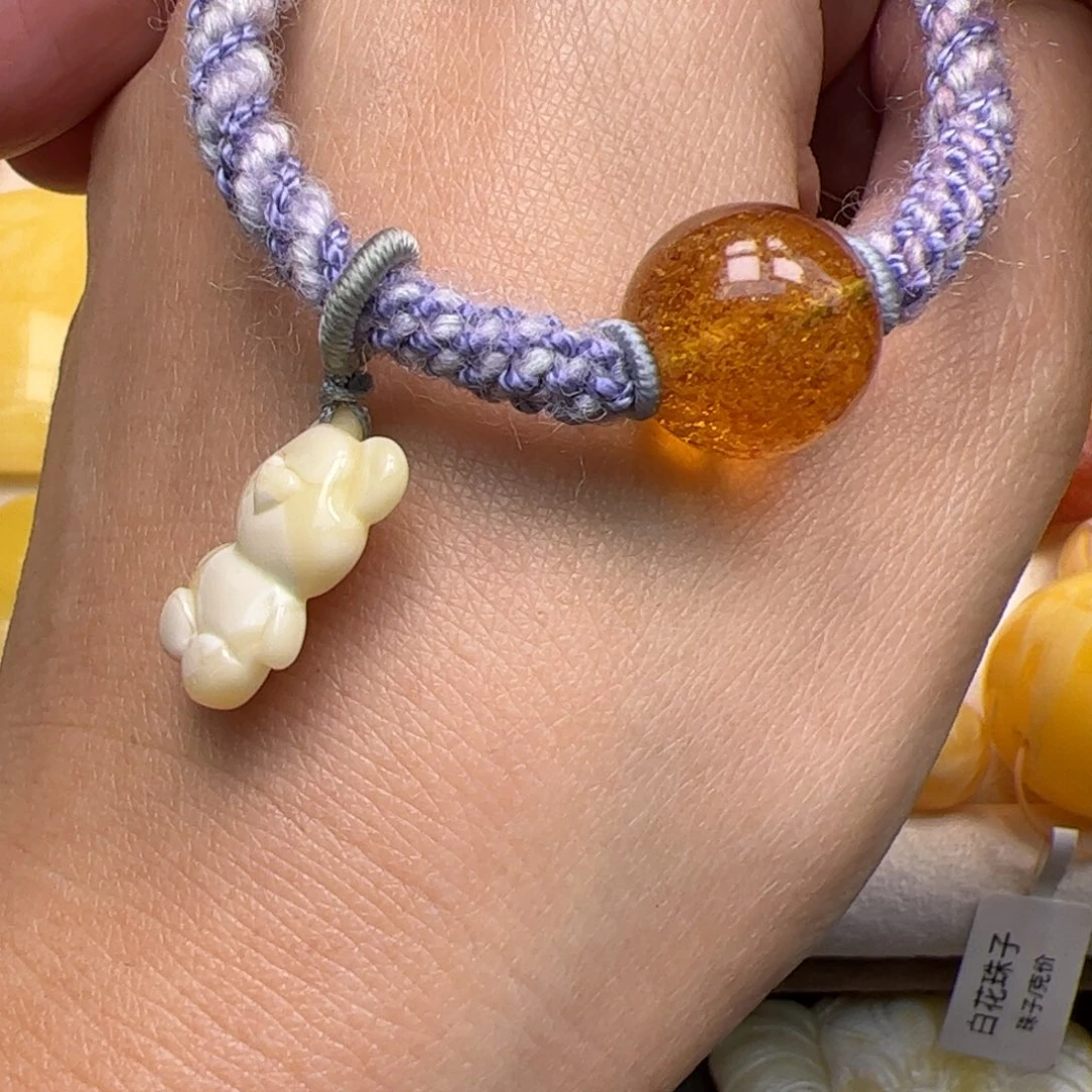 琥珀颈饰未镶嵌蜜蜡