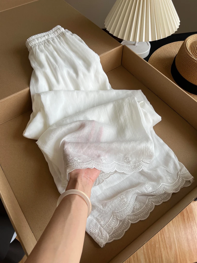 高级感轻薄刺绣镂空苎麻阔腿裤女2025夏季新款显瘦双层麻料直筒裤