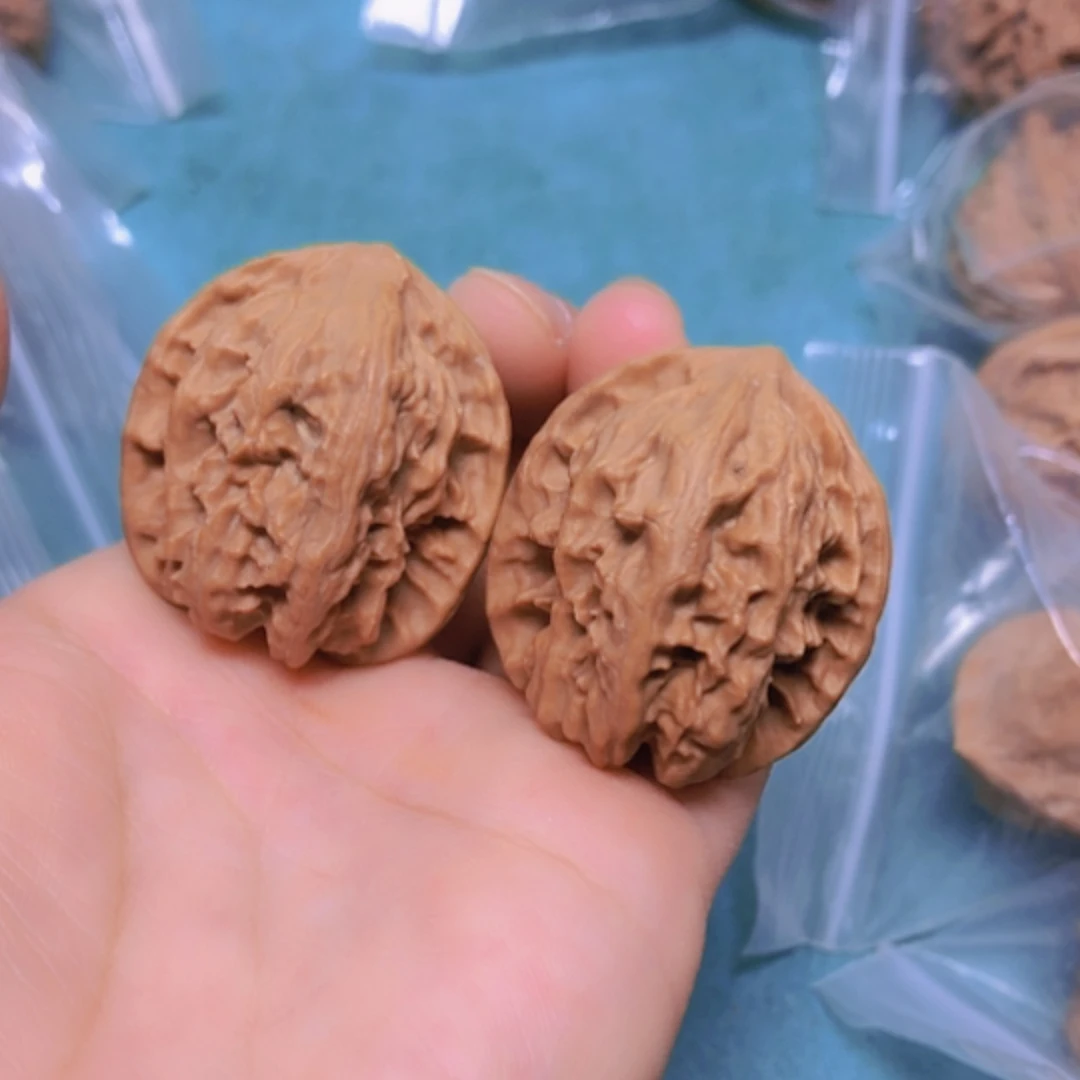 【闪购商品】摆件核桃34野狼全品