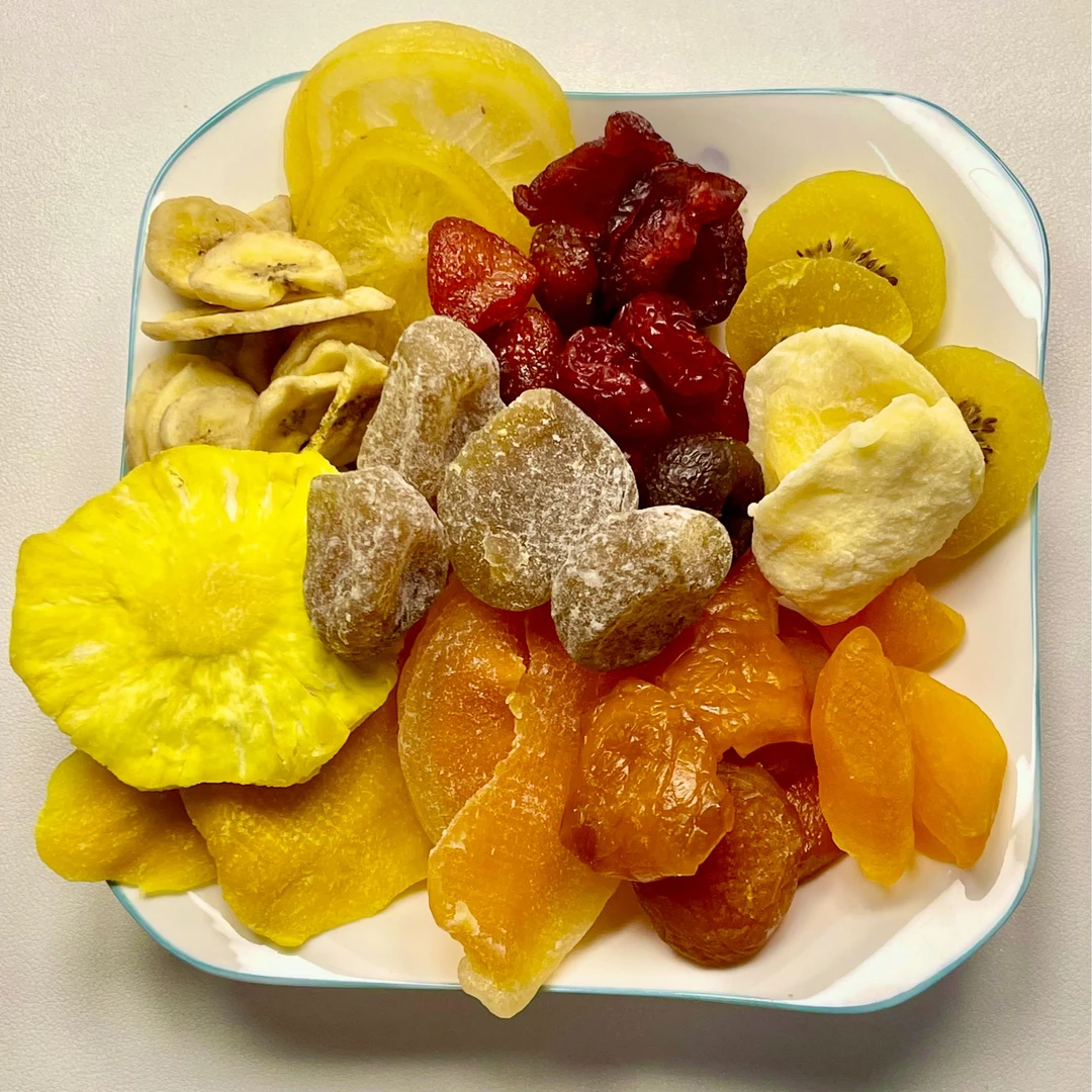 果脯蜜饯，孕妇儿童都可以吃，不仅好吃还有很多营养价值哦！