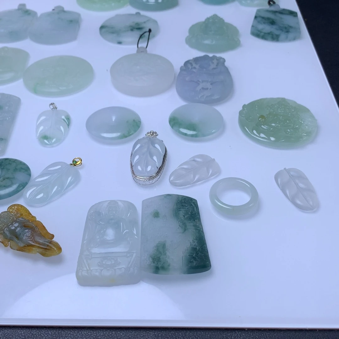 定制翡翠未镶嵌?