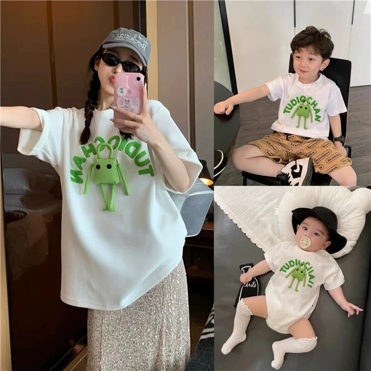 亲子装2025新款夏天一家三口母子母女装婴儿高端夏装玩偶夏款T恤