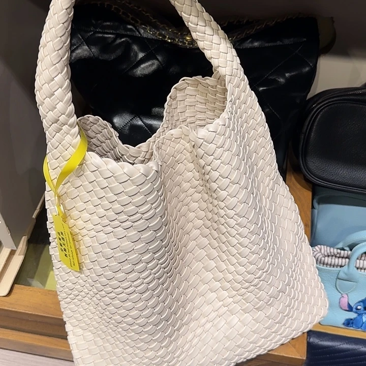 *****犏牛皮(革)福利单肩