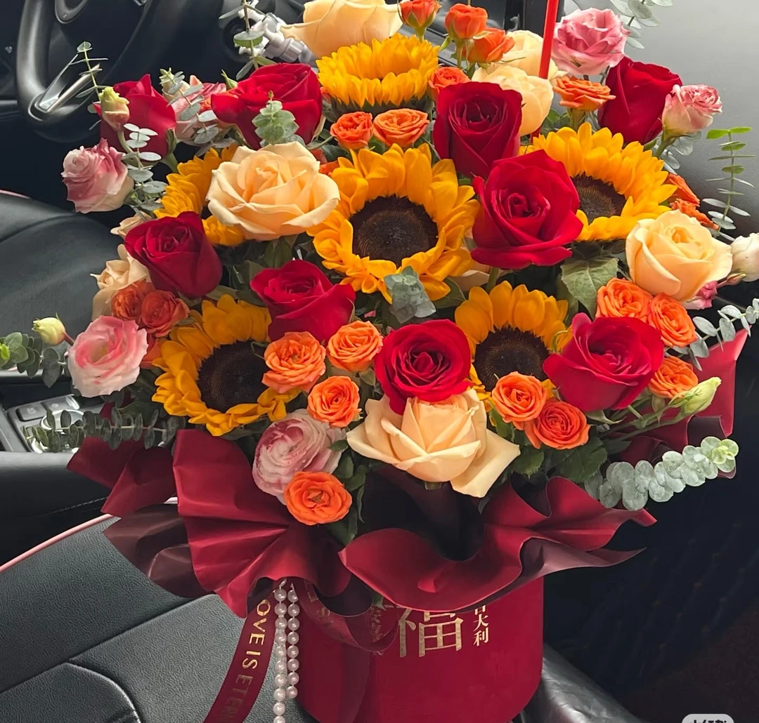 【红玫瑰橙芭比向日葵组合】香槟橙芭比向日葵组合 云南基地直发
