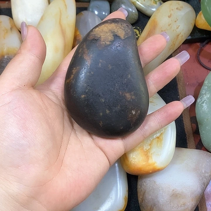 和田玉（糖玉）未镶嵌挂件