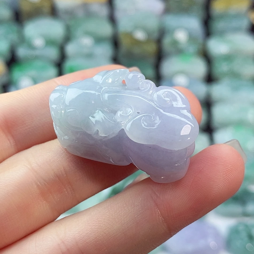 颈饰未镶嵌翡翠天然