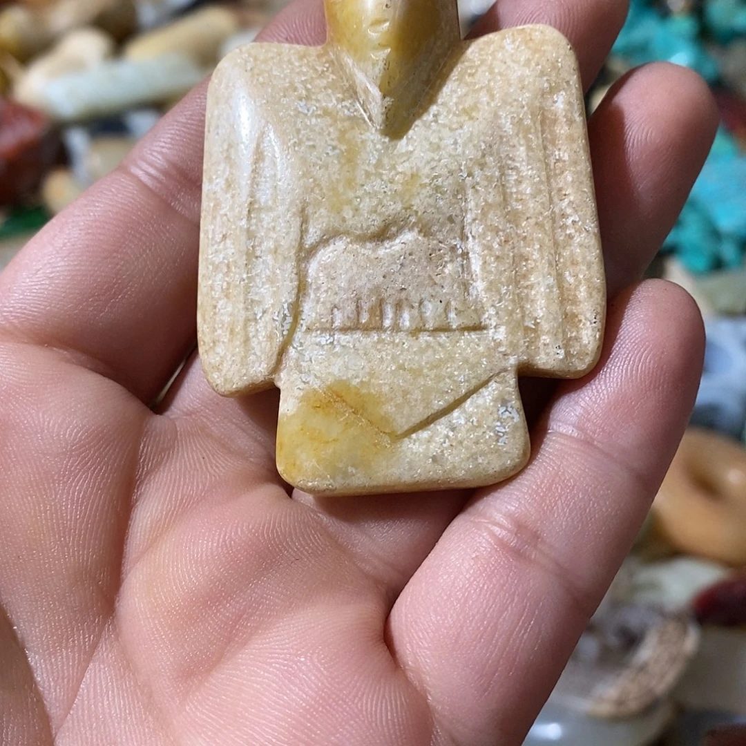 和田玉（糖玉）未镶嵌挂件