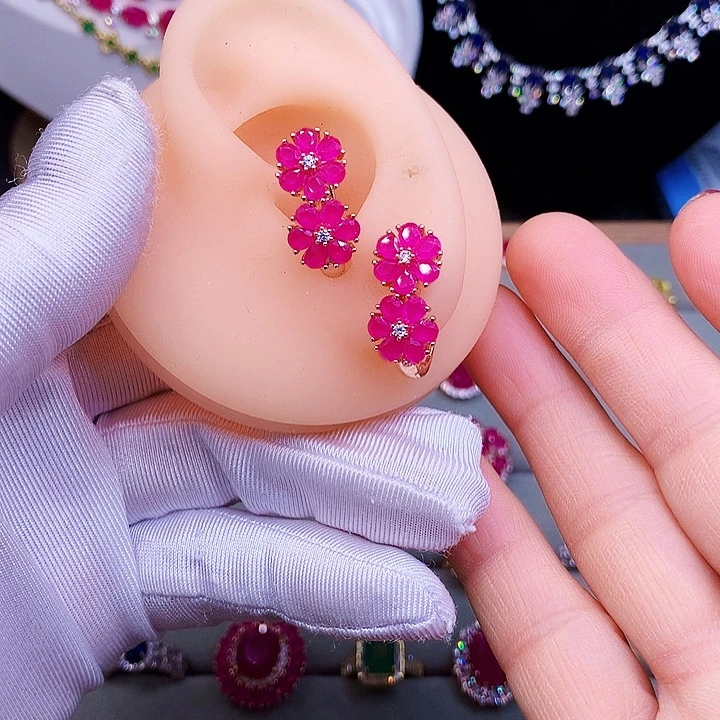 红宝石耳饰银S925镶嵌