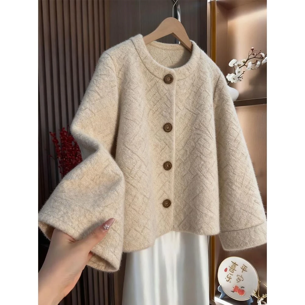 高级感独特巨好看小香风短款毛呢外套女2025冬季新款今年流行爆款