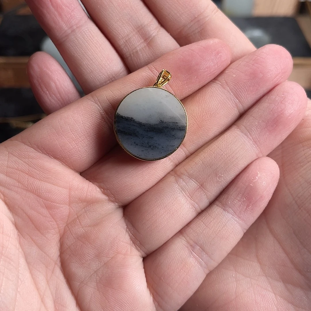 和田玉银S925镀金镶嵌颈饰粤*