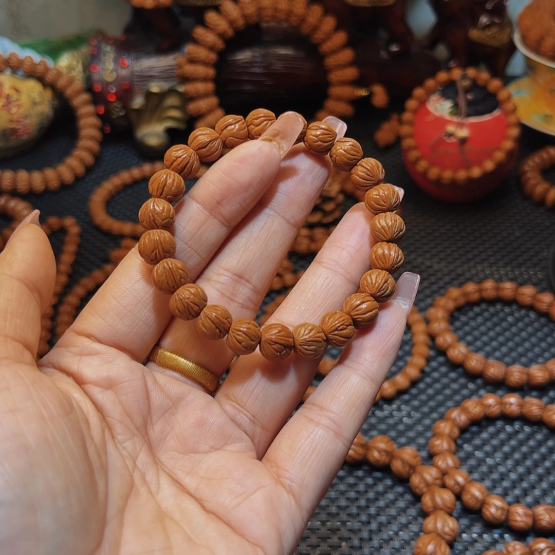 刚***子手串桃核10老树籽玉龙脊单圈