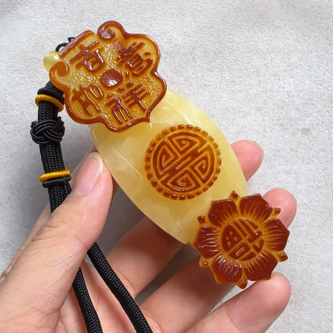 蜜蜡未镶嵌珠宝奇石