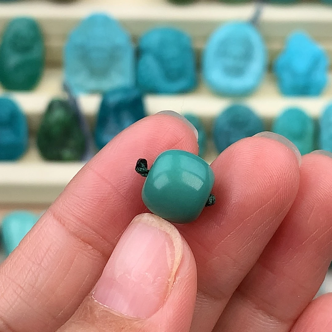 绿松石未镶嵌珠宝奇石10