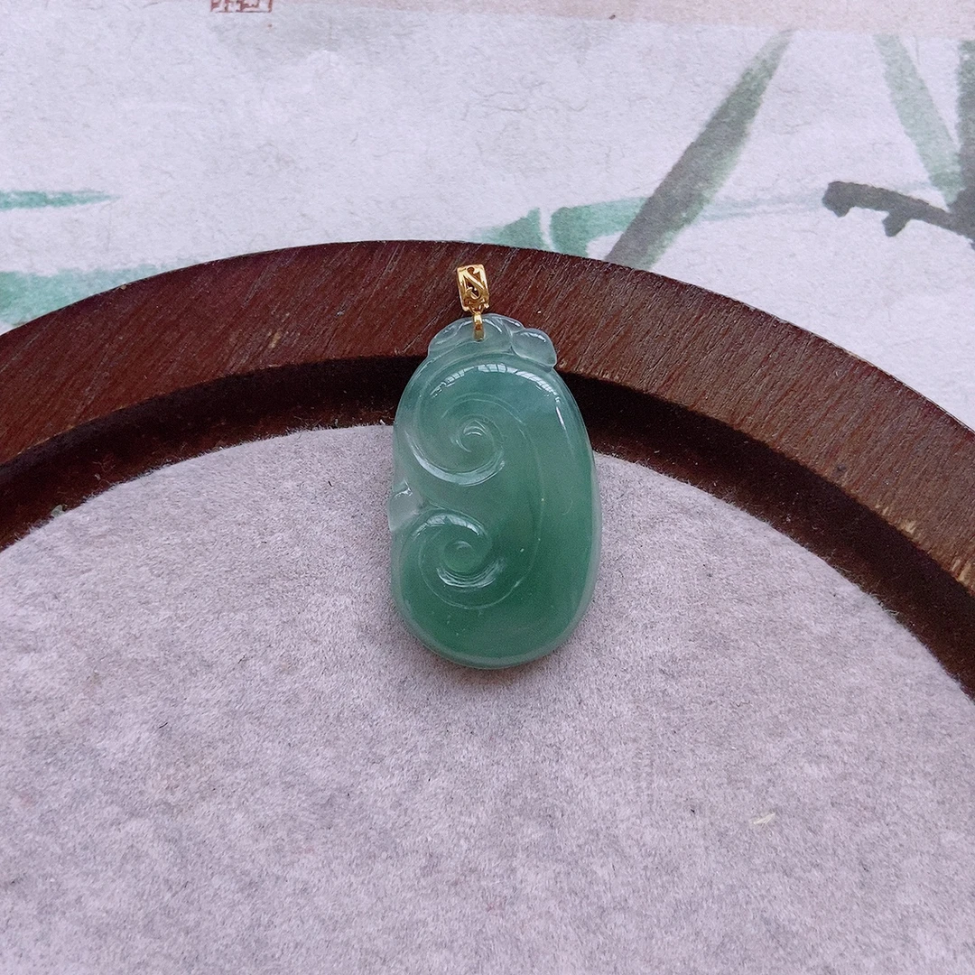 天然翡翠A货18k金扣头蓝水金枝玉叶吊坠 尺寸28×3mm