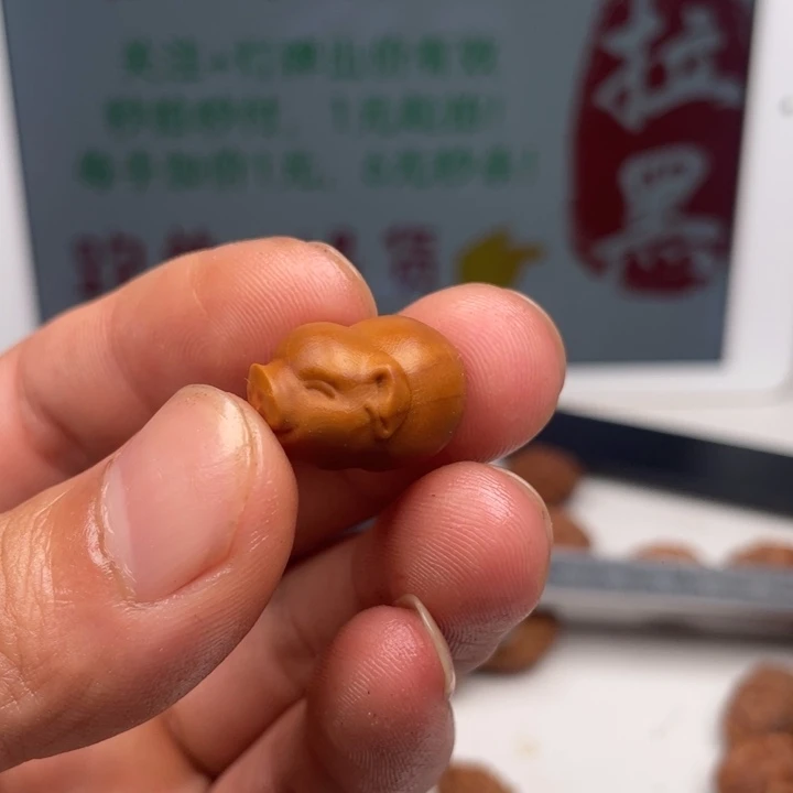 橄榄核吊坠橄榄核雕刻单籽。
