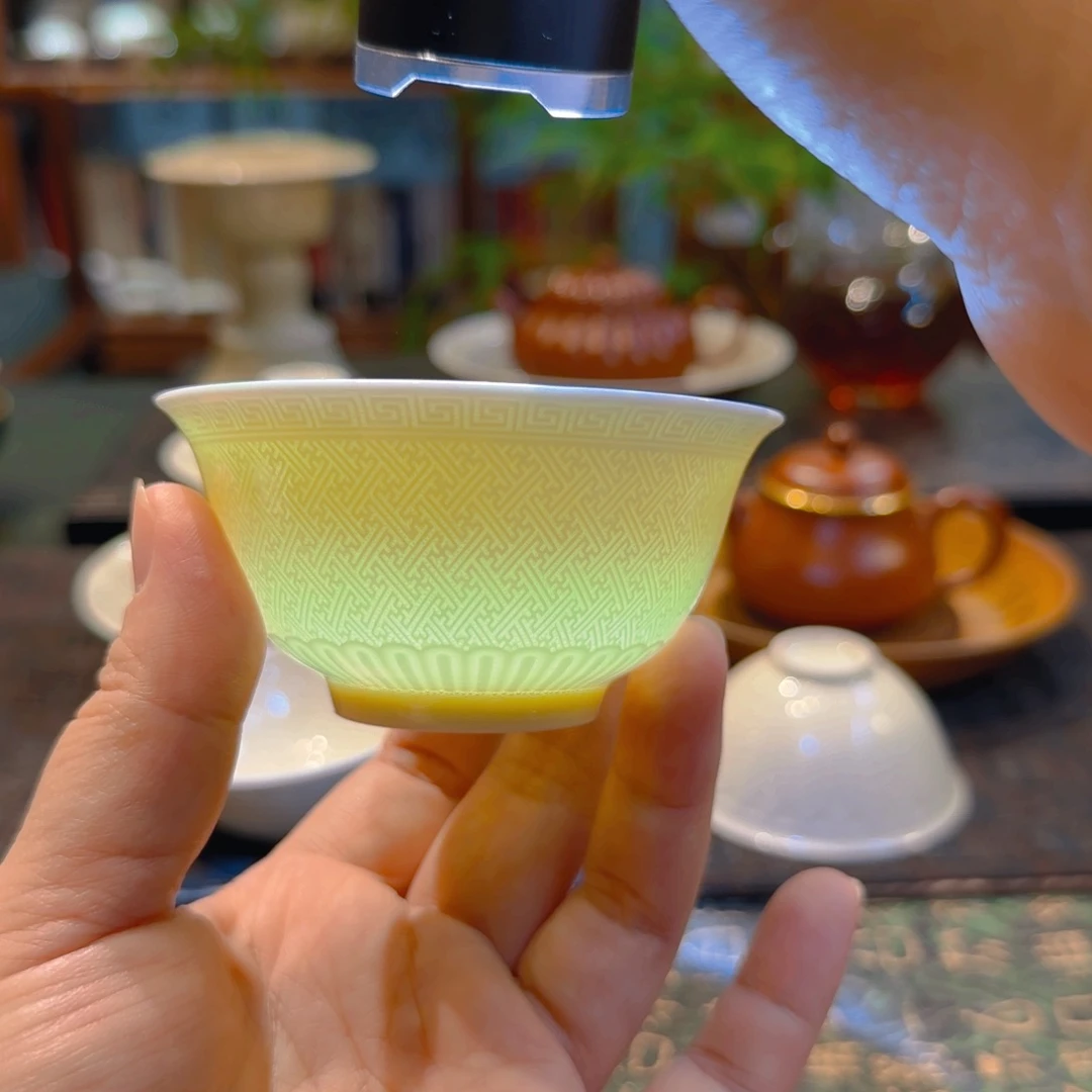 定瓷 压手杯 万字纹 100ml