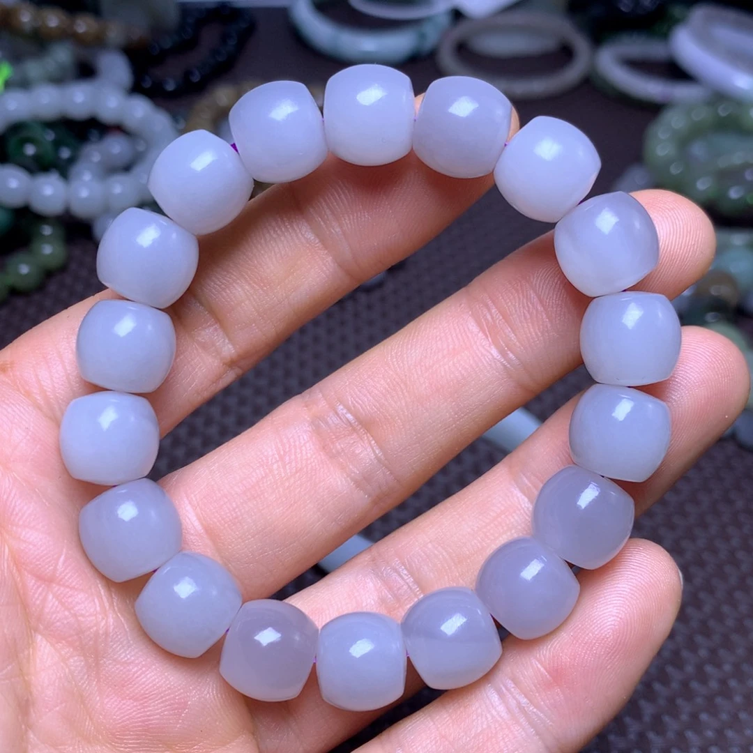 和田玉未镶嵌手串