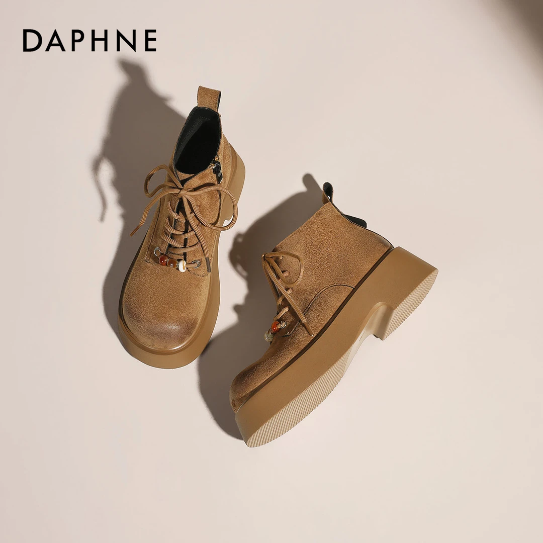 达芙妮新款复古风百搭女靴2025秋冬时尚美拉德大头短靴厚底马丁靴