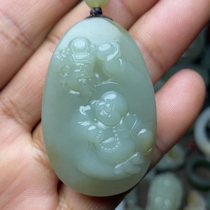 和田玉颈饰未镶嵌