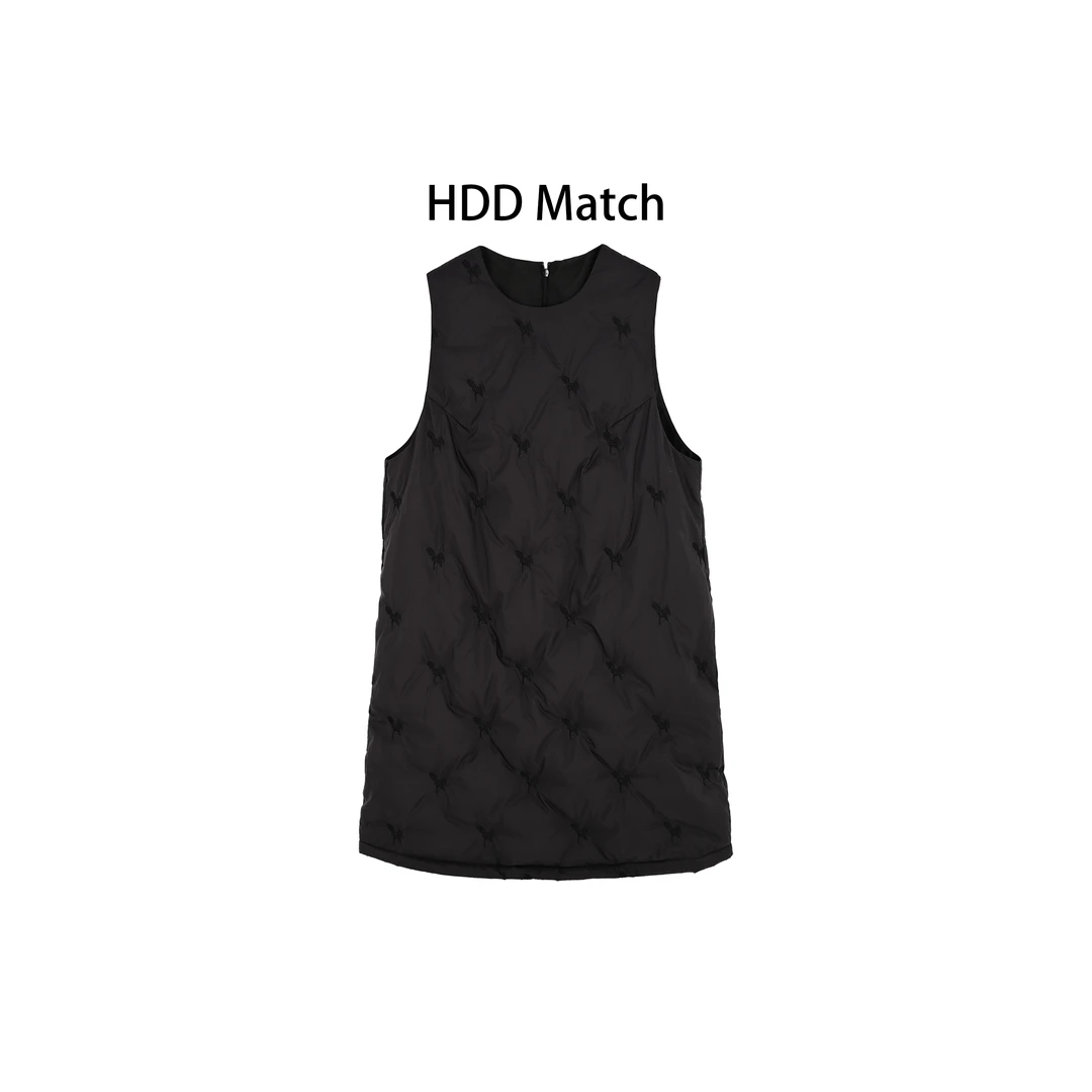 HDD- "热得快" 90白鸭绒 女款压褶刺绣修身保暖羽绒连衣裙 Y9872