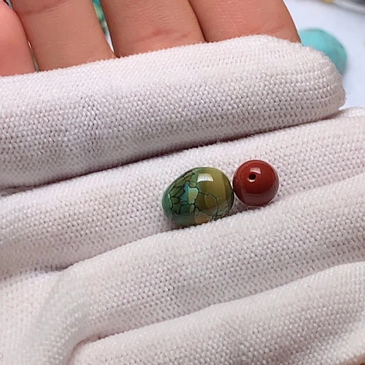 南红玛瑙未镶嵌珠宝奇石