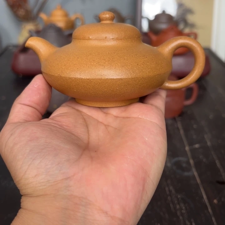 茶壶紫砂合欢180毫升黄金段